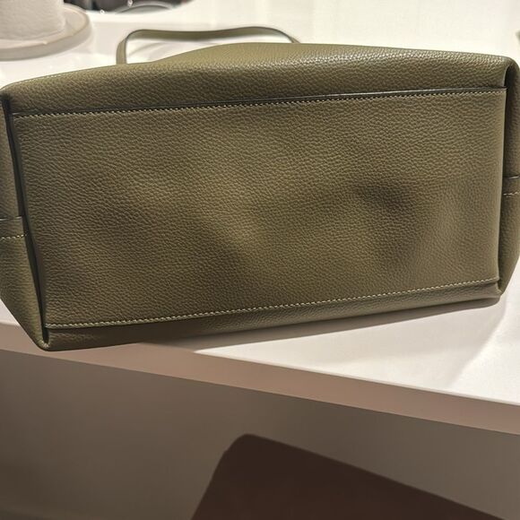 COACH Olive Green Market Tote - Picture 4 of 8